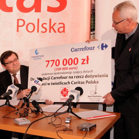 ‘A meal from Carrefour’ by Caritas Poland