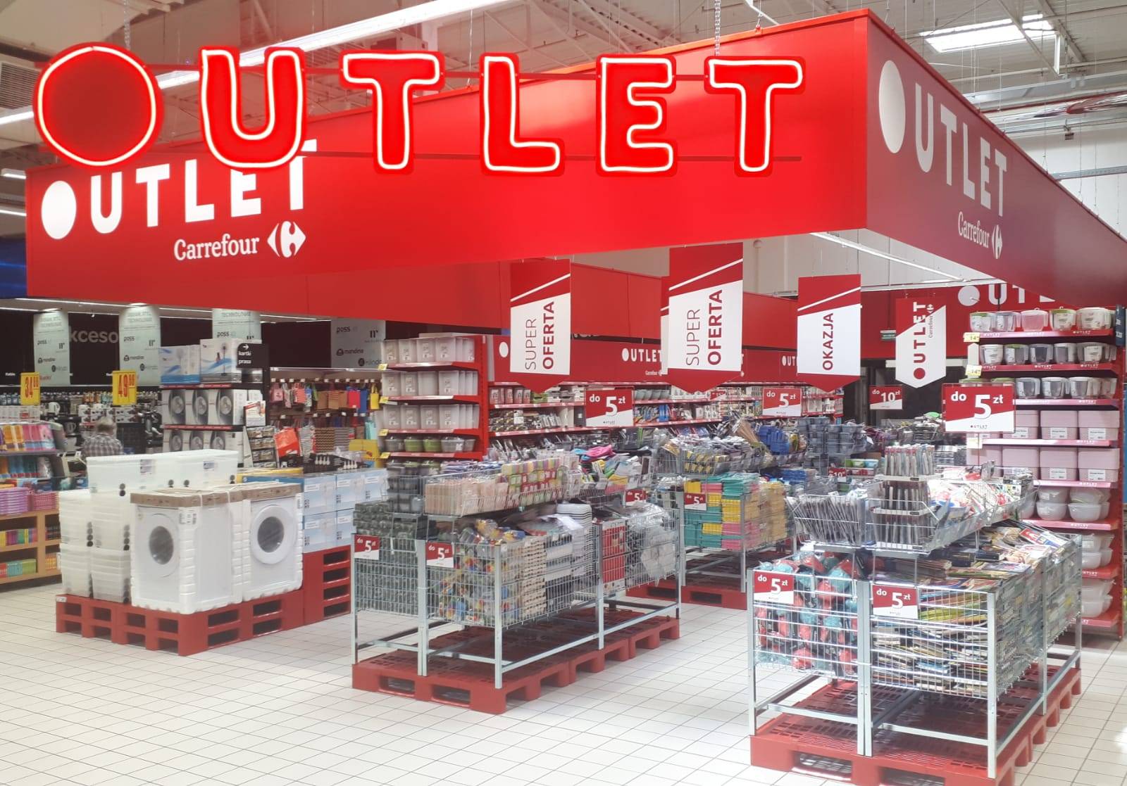 Carrefour rozwija koncept stref OUTLET